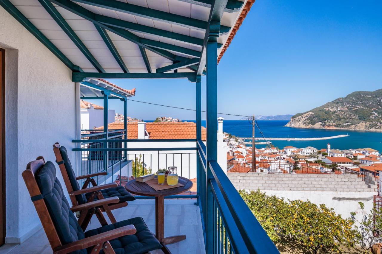 Lina Skopelos
